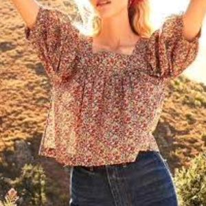 Doen Skyla top in Betsy Ann Liberty Floral